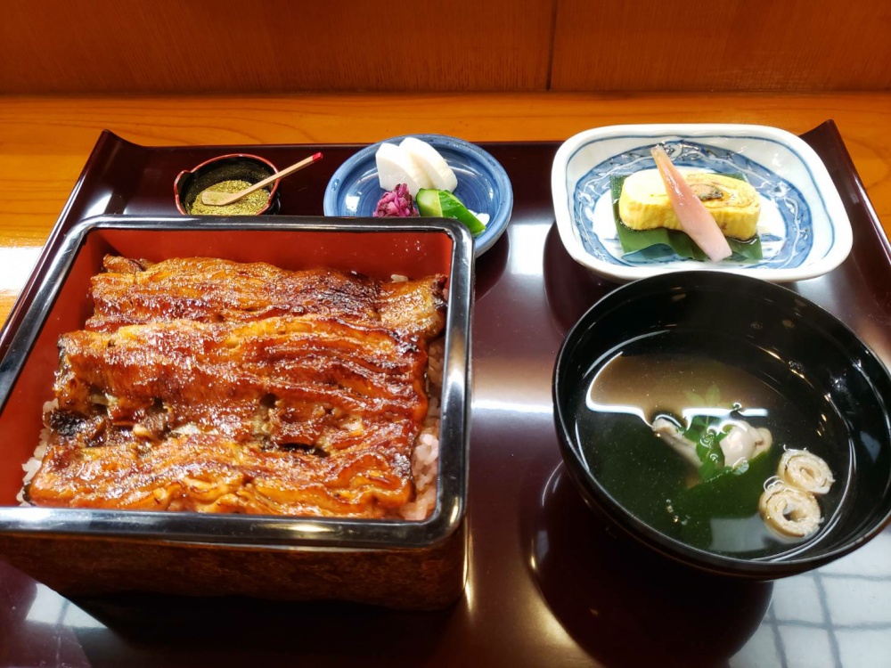 「割烹みや川」うな重（特上）