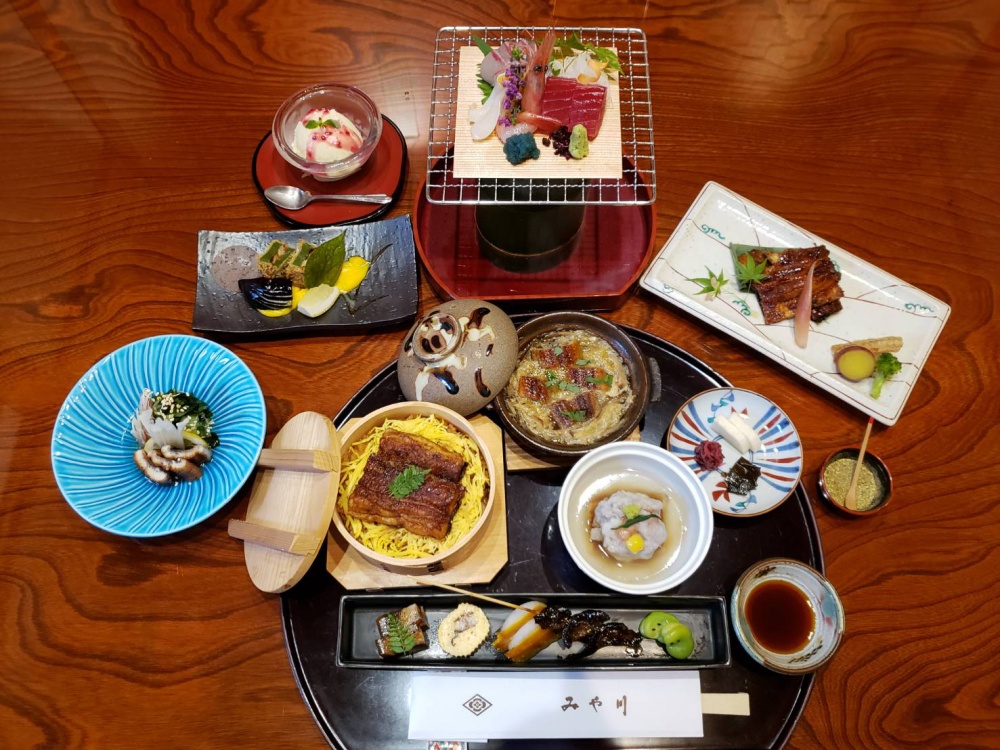 「割烹みや川」選べるうなぎ会席