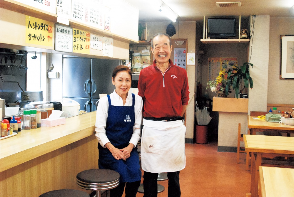 お好み焼き店「石橋屋」石橋さん夫婦
