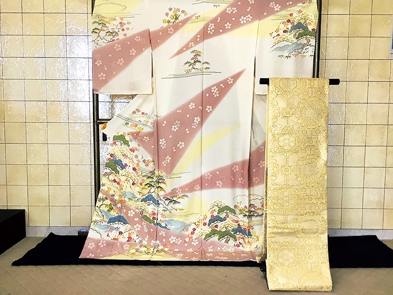 呉服・婦人服店「みろく屋」着物