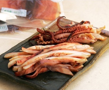 西海水産の「能登 スルメイカ開きイシリ漬（いしりスルメ）」