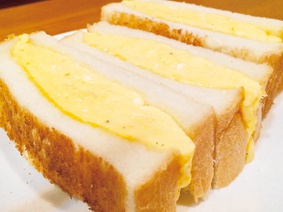 喫茶メルツバウ「タマゴサンド」