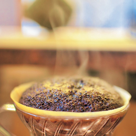 「自家焙煎珈琲 Blanket cafe」コーヒーの湯気