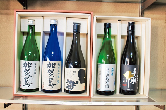 金石町商店協同組合「赤地屋酒店」地酒の人気銘柄の詰め合わせ