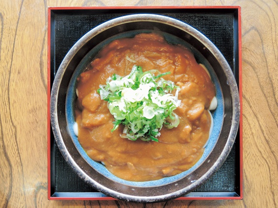 めん房なかもと「牛すじカレーうどん」