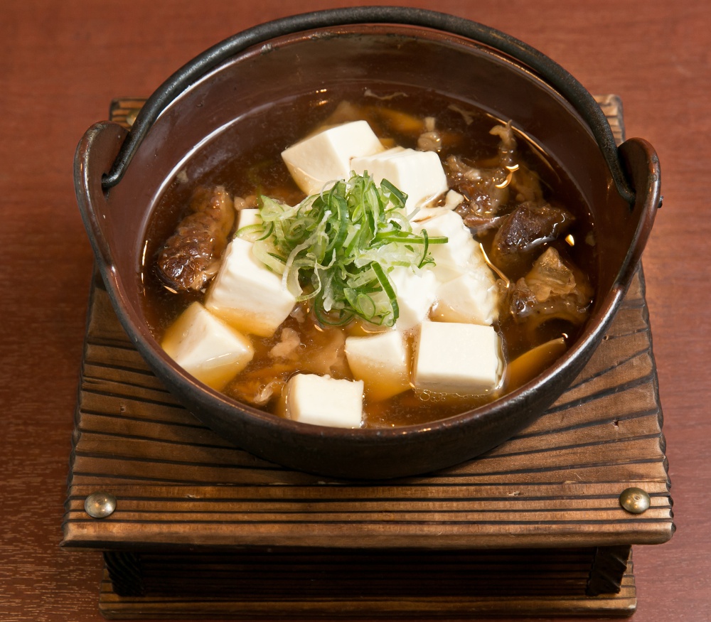 「あまつぼ 柿木畠本店」牛すじ豆腐