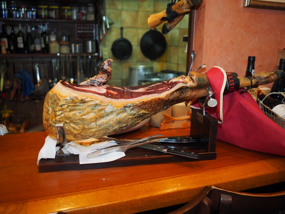 「カサ・デ・リブ・カナザワ」イベリコ豚