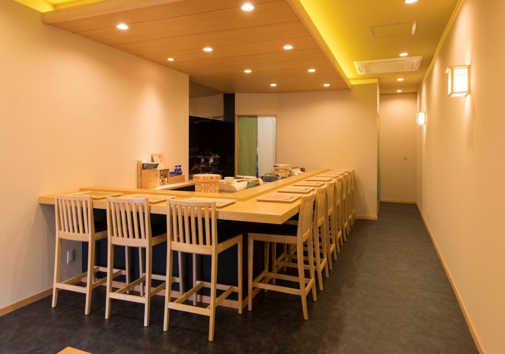 「金澤 鮨 洋次郎」店内