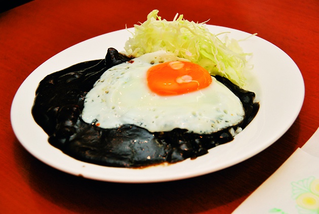 「グリル中村屋」カレーライス