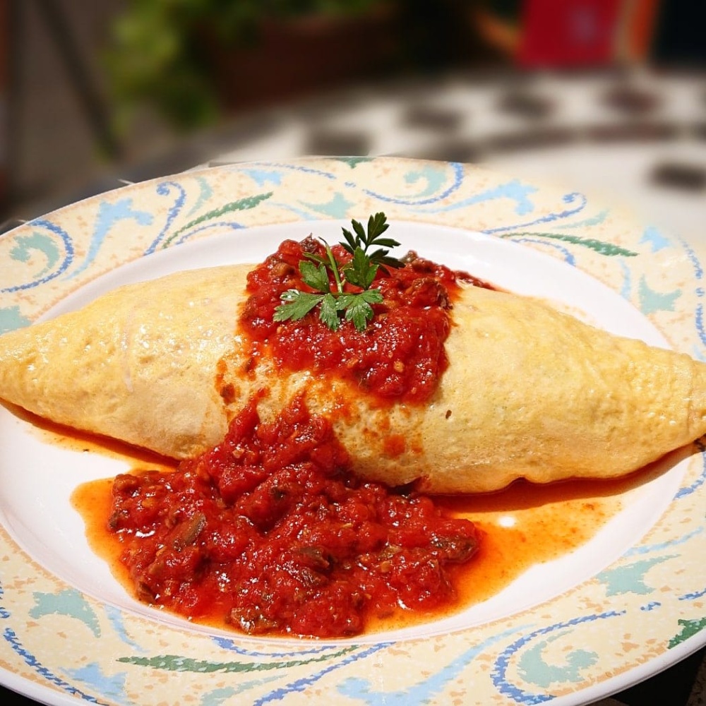 「JOHNかりおすとろ ちむちむ堂」イタリアの昭和のオムライス