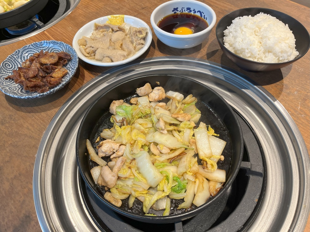 「さぶろうべい」の「とり白菜鍋」